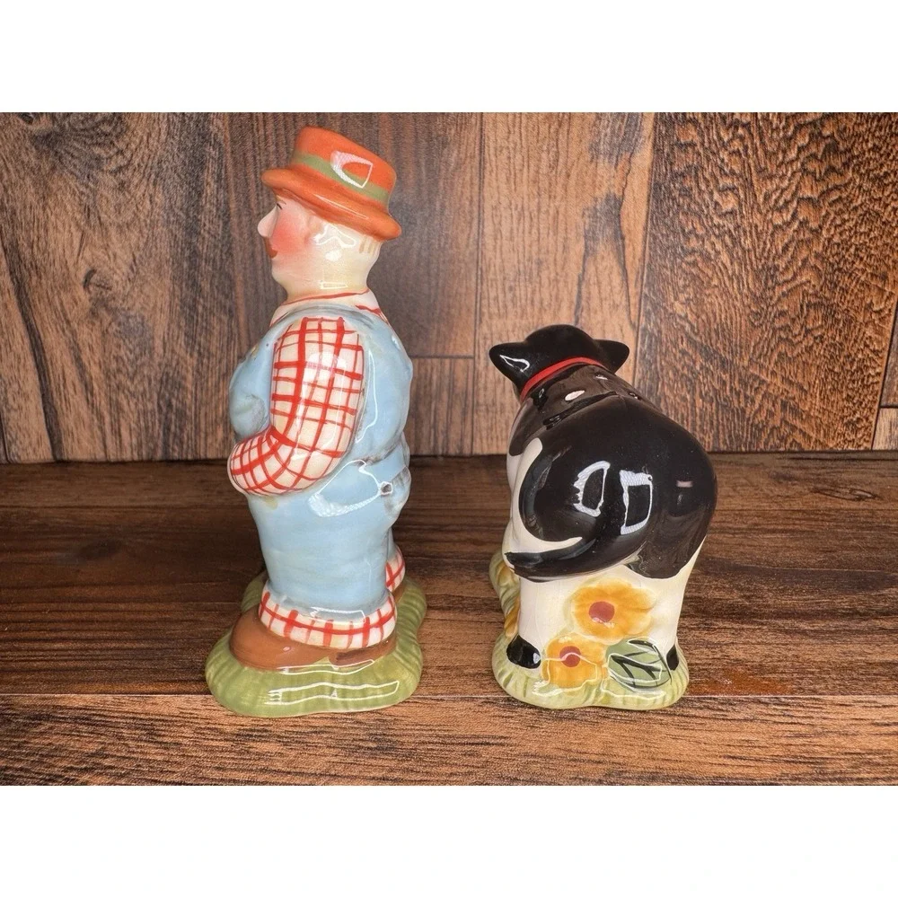 Cracker Barrel Salt Pepper Shakers Farmer‎ Cow Ceramic Farmhouse Country Set